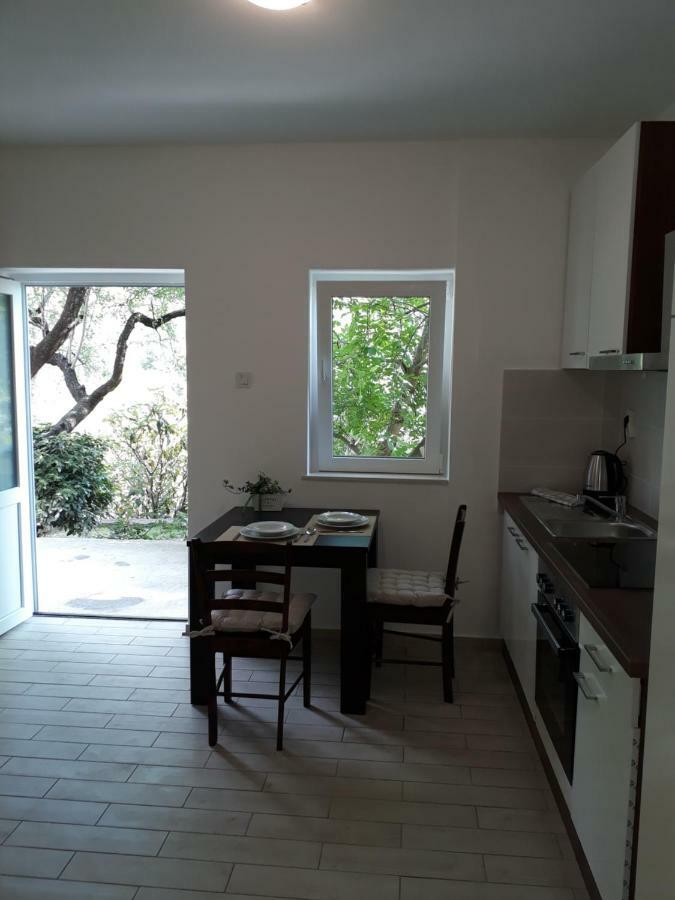 Apartments Lucija 센 외부 사진