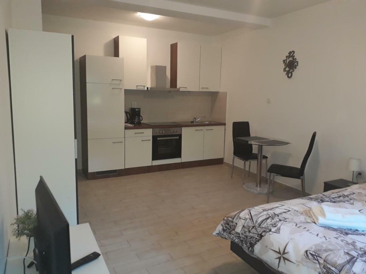 Apartments Lucija 센 외부 사진